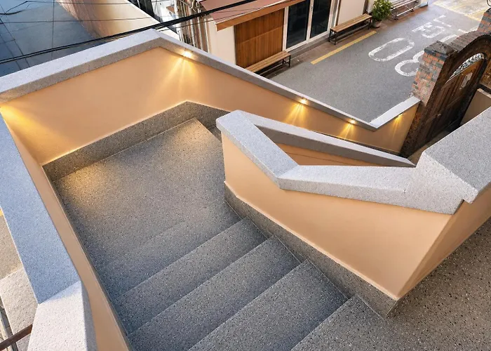 Backpackers Hostel *
